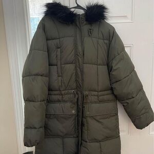 American eagle women’s coat